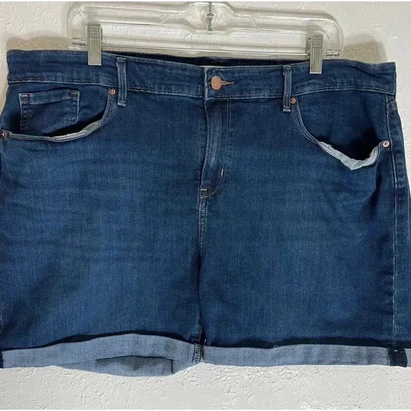 Signature by Levi Strauss & Co. Gold Label Women's Size Mid-Rise Shorts 20 W35 - Picture 2 of 11